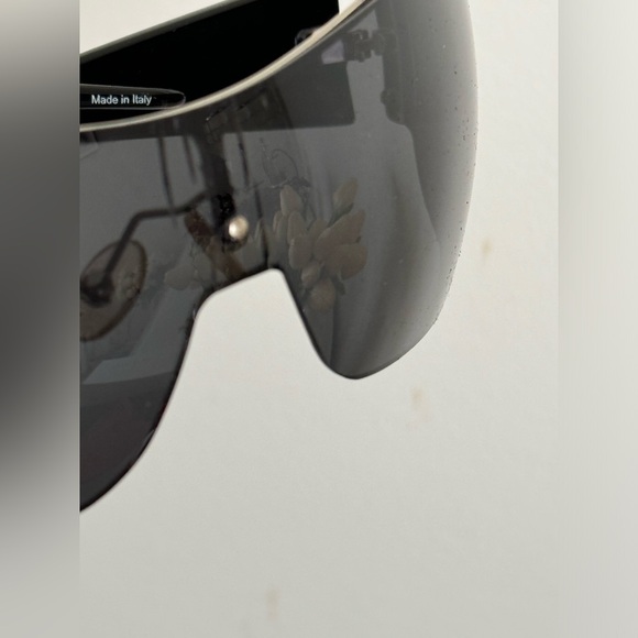 Flawed - Authentic Missoni sunglasses - Picture 7 of 7